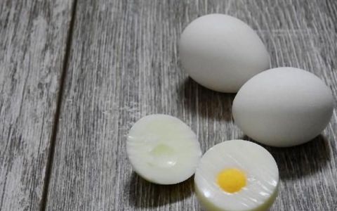 鹅蛋鸡蛋鸭蛋哪种营养价值最高(鸡蛋鹅蛋鸭蛋营养价值有啥不同)